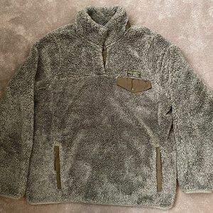 Hi-Pile Fleece Pullover in Eucalyptus/Dark Olive